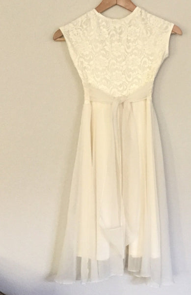 White bridesmaid dress teen size