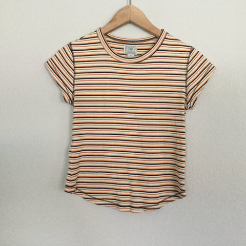 Stripped t-shirt with round bottom size m