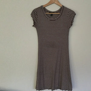 Forever21 summer/spring casual dress size small