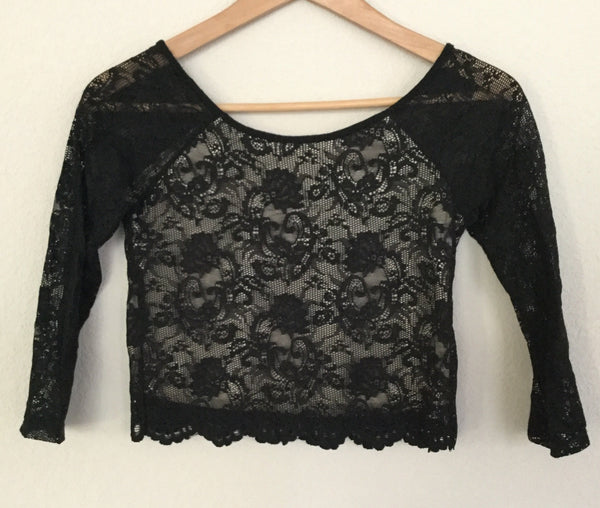 Black lace short top size S