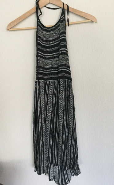 Summer black and white dress size M